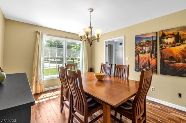 283 Floral Dr, Bridgewater Twp., NJ 08807