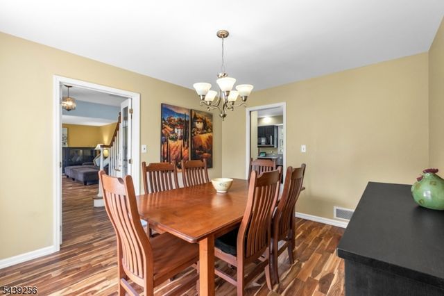283 Floral Dr, Bridgewater Twp., NJ 08807