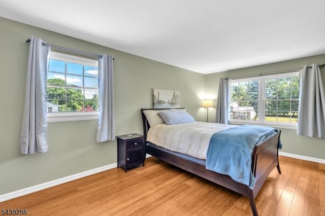 283 Floral Dr, Bridgewater Twp., NJ 08807