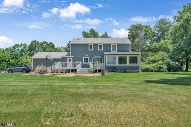 283 Floral Dr, Bridgewater Twp., NJ 08807