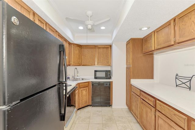 1211 CAPRI ISLES BOULEVARD 14, Venice, FL 34292