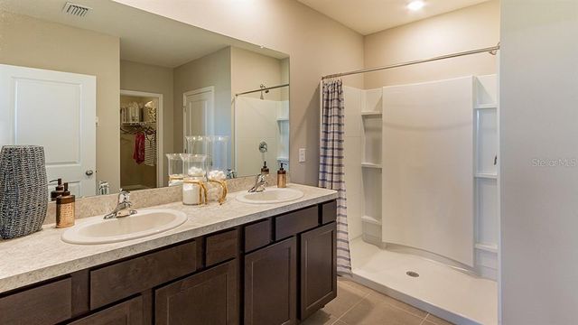 24 HICKORY COURSE, Ocala, FL 34472