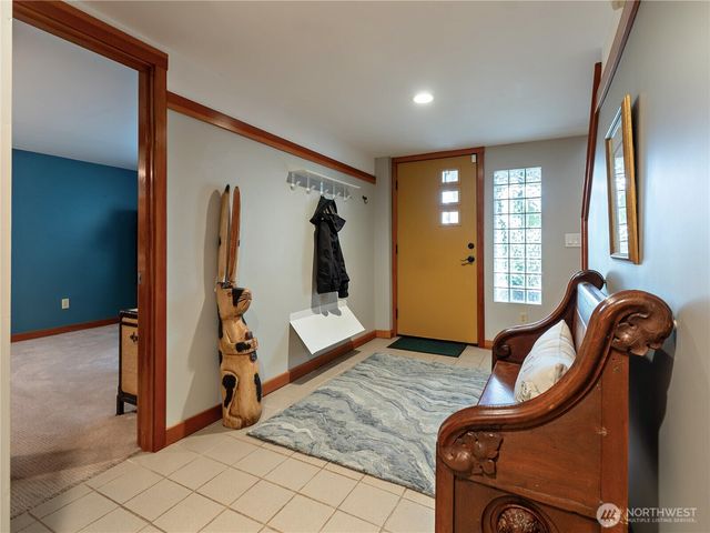 5320 47th Avenue SW, Seattle, WA 98136