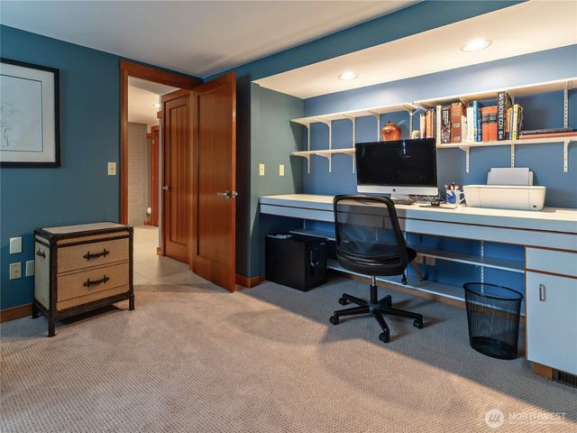 5320 47th Avenue SW, Seattle, WA 98136