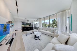 300 Collins Avenue 3D, Miami Beach, FL 33139