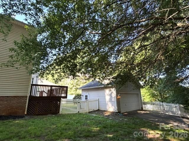 12735 Cross Dale Drive, Huntersville, NC 28078