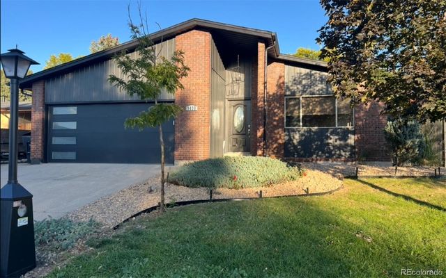 1430 Mount Evans Drive, Longmont, CO 80504