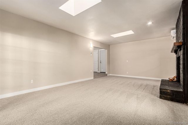 1430 Mount Evans Drive, Longmont, CO 80504