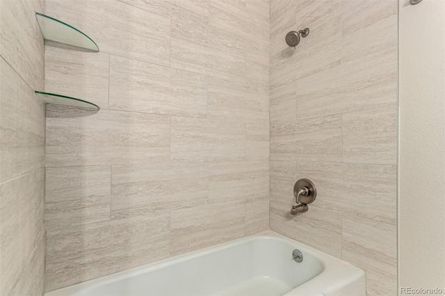 1430 Mount Evans Drive, Longmont, CO 80504