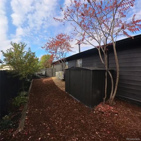 1430 Mount Evans Drive, Longmont, CO 80504