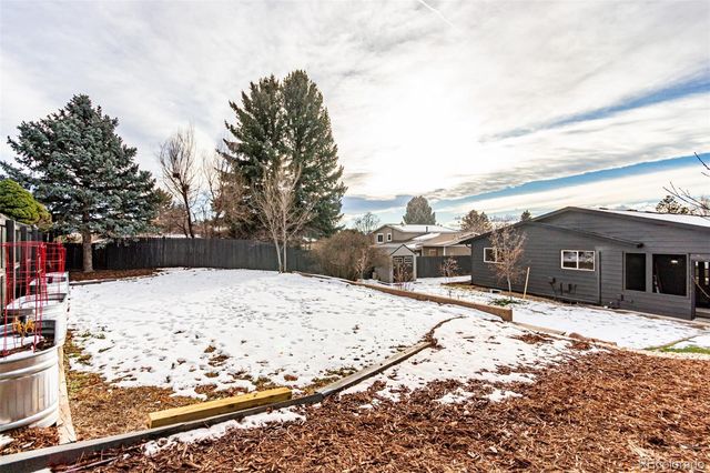 1430 Mount Evans Drive, Longmont, CO 80504