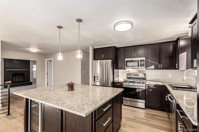 1430 Mount Evans Drive, Longmont, CO 80504