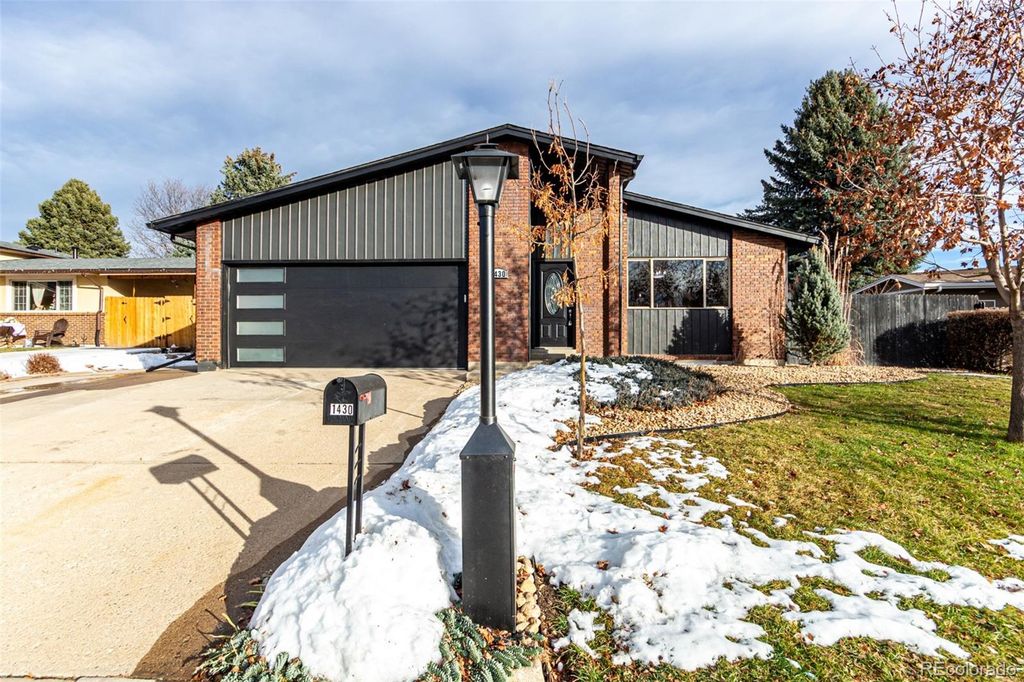 1430 Mount Evans Drive, Longmont, CO 80504