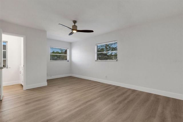 7912 GARDEN DRIVE N, St Petersburg, FL 33710