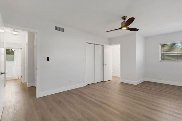 7912 GARDEN DRIVE N, St Petersburg, FL 33710