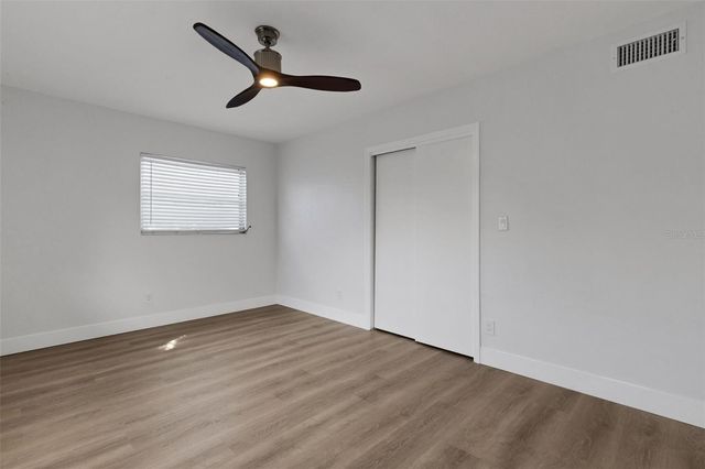 7912 GARDEN DRIVE N, St Petersburg, FL 33710