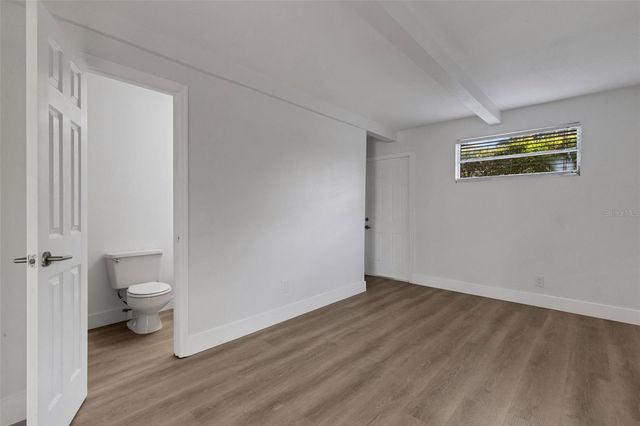 7912 GARDEN DRIVE N, St Petersburg, FL 33710