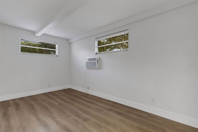 7912 GARDEN DRIVE N, St Petersburg, FL 33710