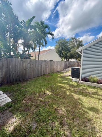 7856 Blackwood Lane, Lake Worth, FL 33467
