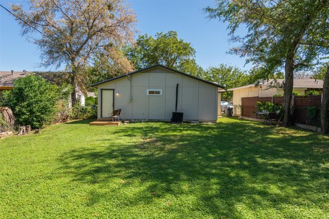 4024 Frazier Avenue, Fort Worth, TX 76110