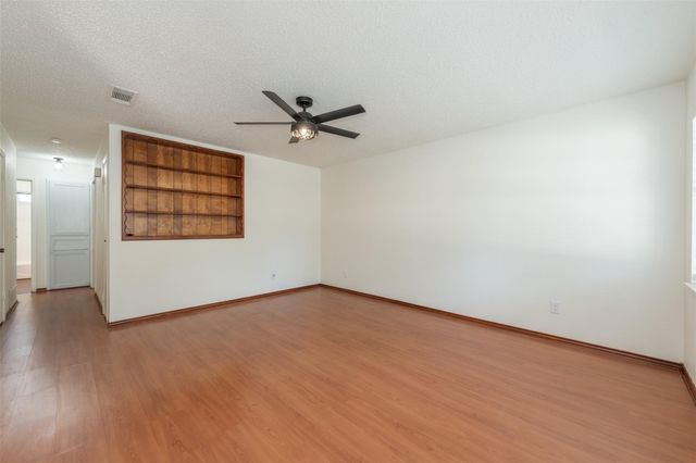 4024 Frazier Avenue, Fort Worth, TX 76110