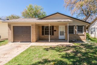 4024 Frazier Avenue, Fort Worth, TX 76110