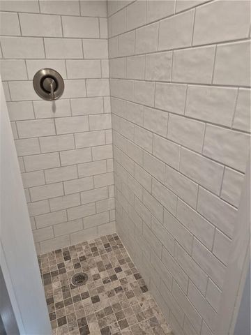 626 Grayson Parkway, Grayson, GA 30017