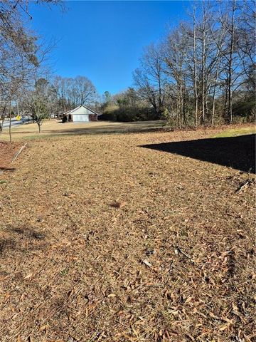 626 Grayson Parkway, Grayson, GA 30017