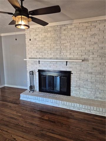 626 Grayson Parkway, Grayson, GA 30017