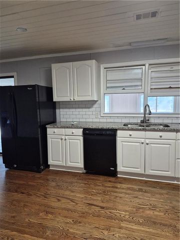 626 Grayson Parkway, Grayson, GA 30017