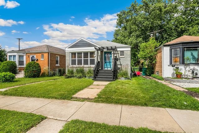 9356 S Richmond Avenue, Evergreen Park, IL 60805