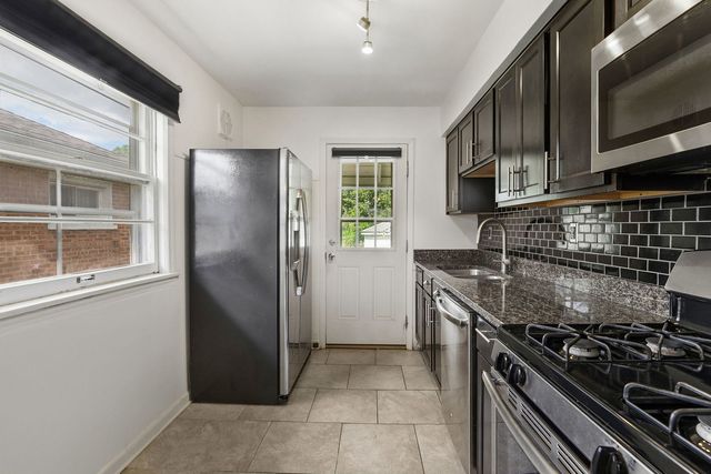9356 S Richmond Avenue, Evergreen Park, IL 60805