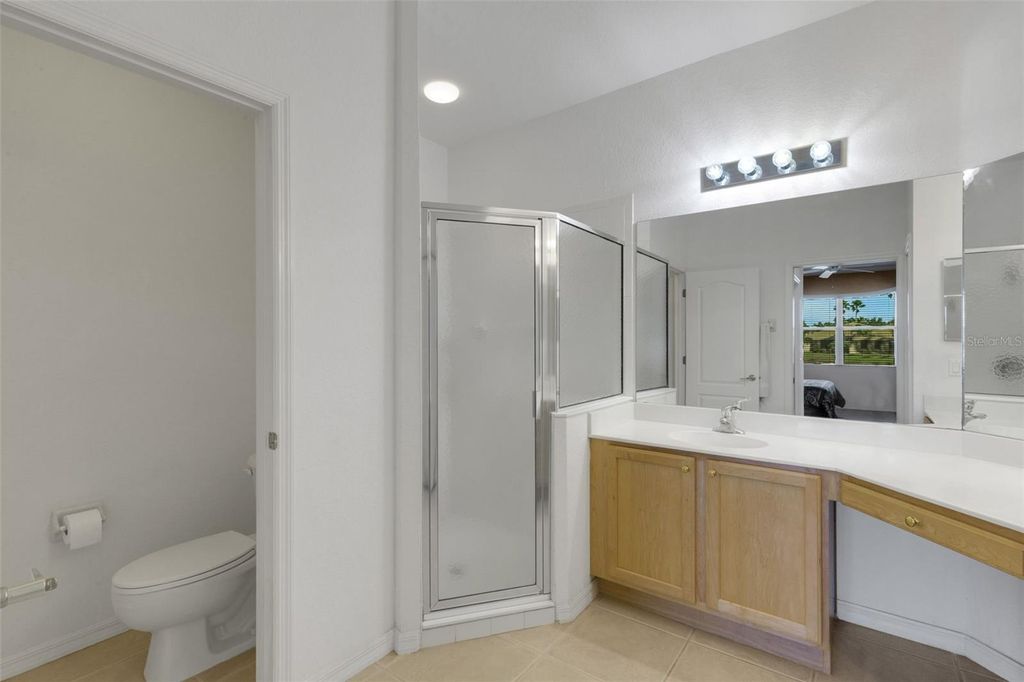 Image 20 of property listing at 8309 SUMMER GREENS TERRACE, Bradenton, FL 34212