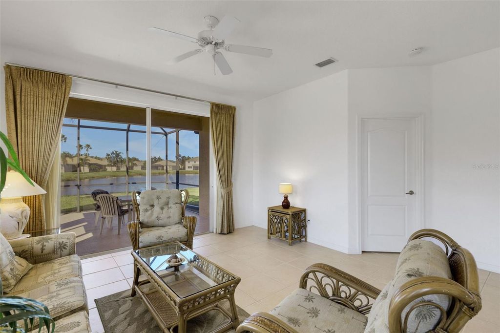 Image 28 of property listing at 8309 SUMMER GREENS TERRACE, Bradenton, FL 34212