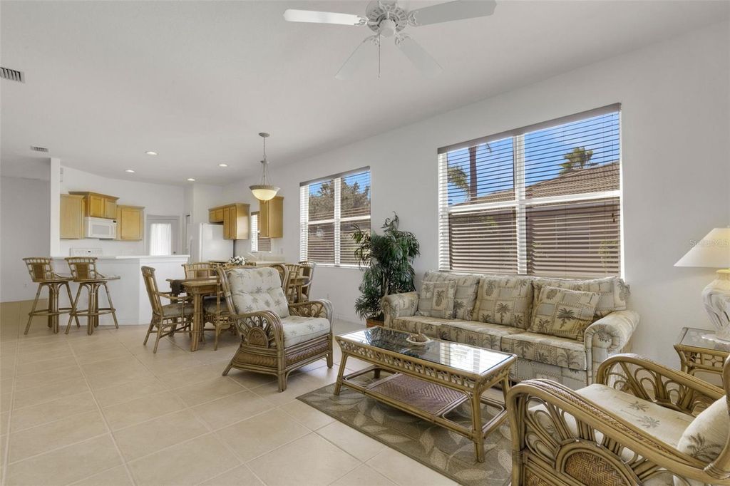 Image 30 of property listing at 8309 SUMMER GREENS TERRACE, Bradenton, FL 34212