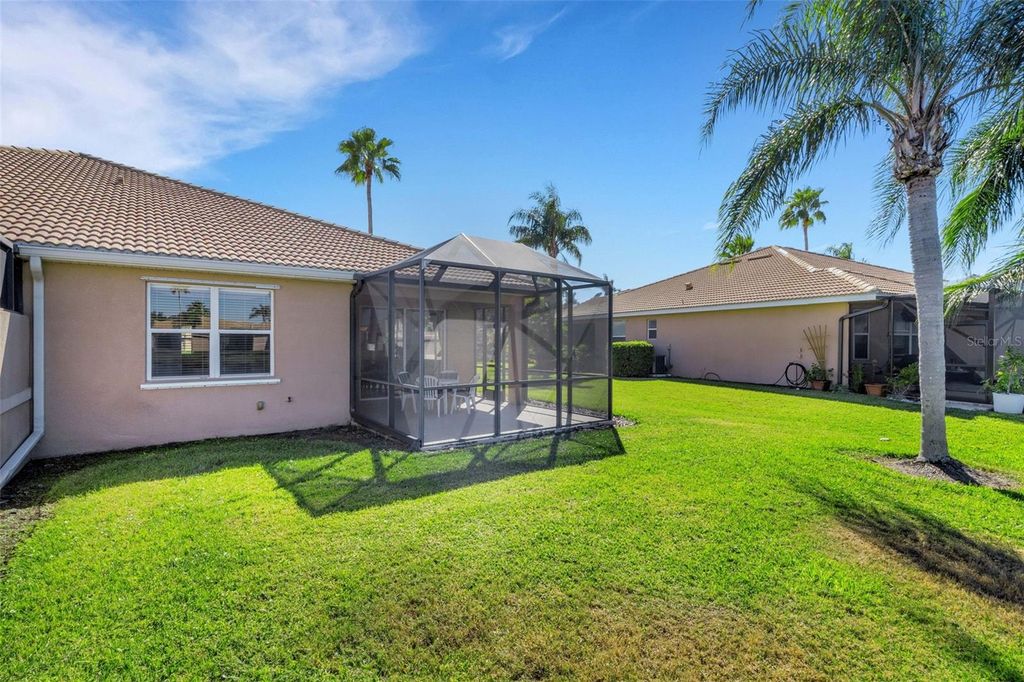 Image 38 of property listing at 8309 SUMMER GREENS TERRACE, Bradenton, FL 34212