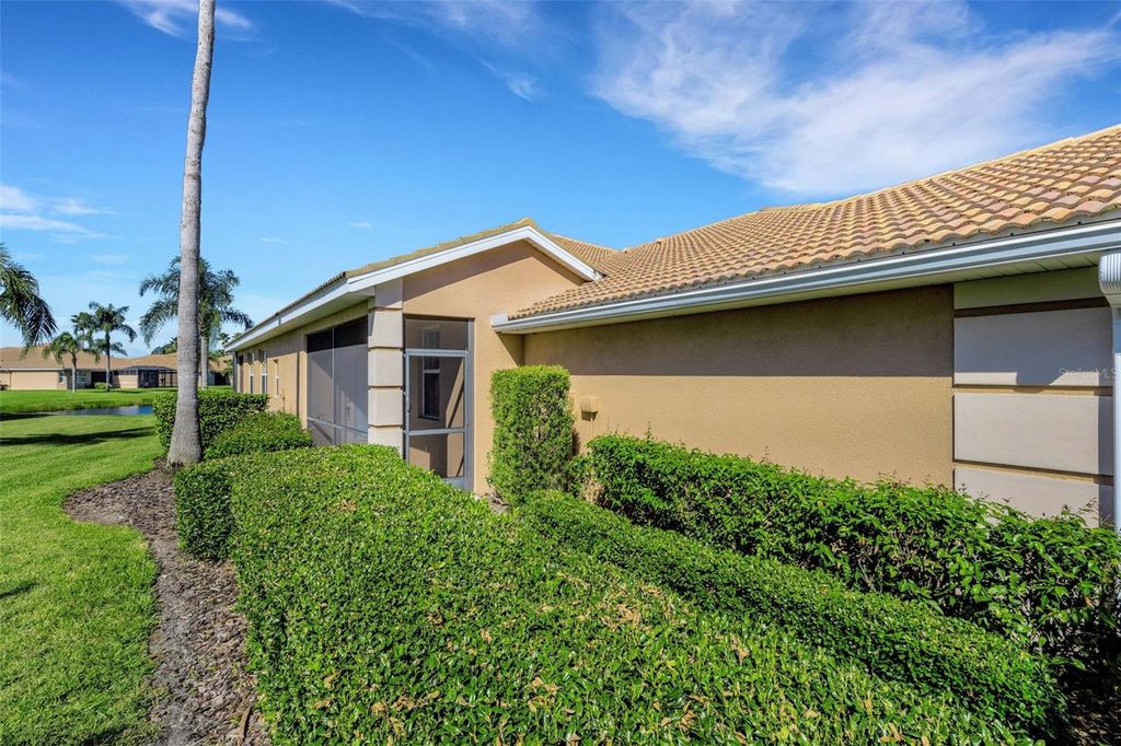 Image 43 of property listing at 8309 SUMMER GREENS TERRACE, Bradenton, FL 34212