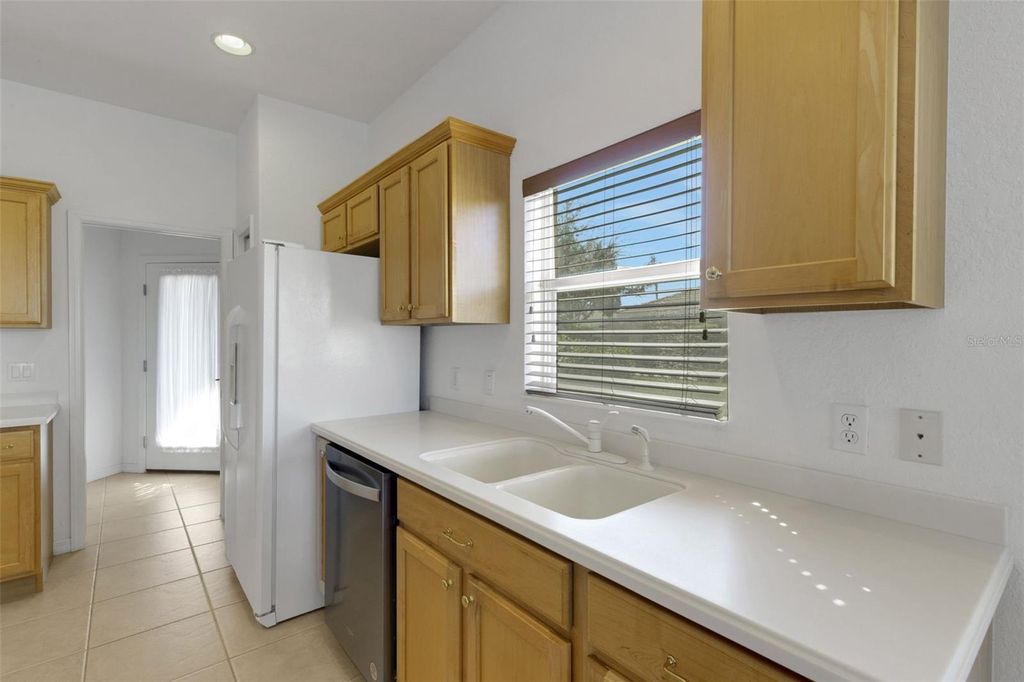 Image 9 of property listing at 8309 SUMMER GREENS TERRACE, Bradenton, FL 34212