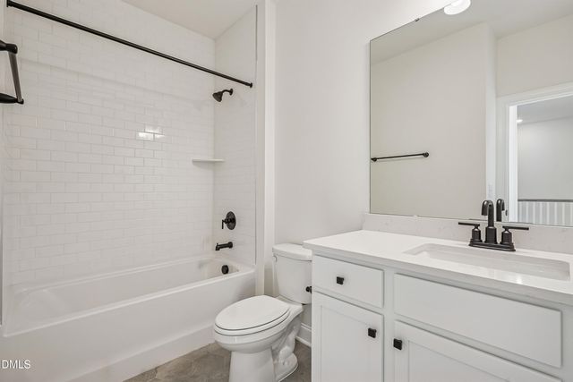 131 Midtown Rows Way 14, Fuquay Varina, NC 27526