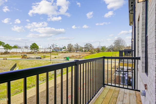 131 Midtown Rows Way 14, Fuquay Varina, NC 27526