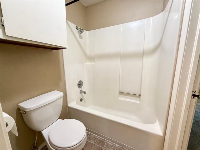 2329 Heatherfield Lane, Norman, OK 73071