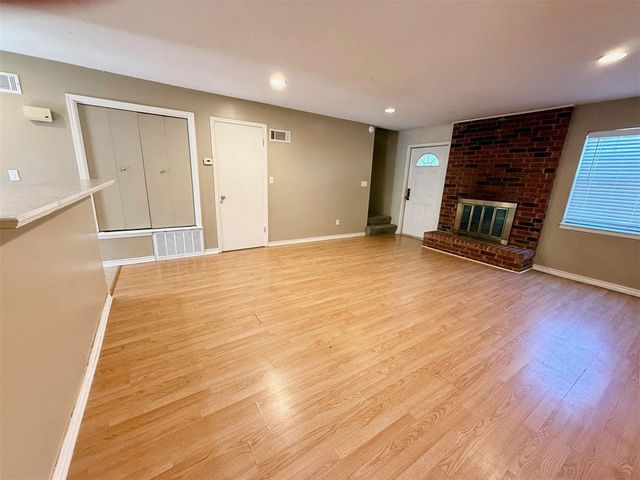 2329 Heatherfield Lane, Norman, OK 73071