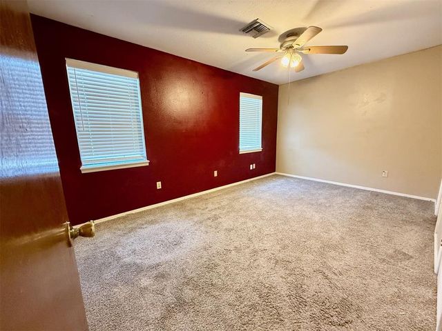 2329 Heatherfield Lane, Norman, OK 73071