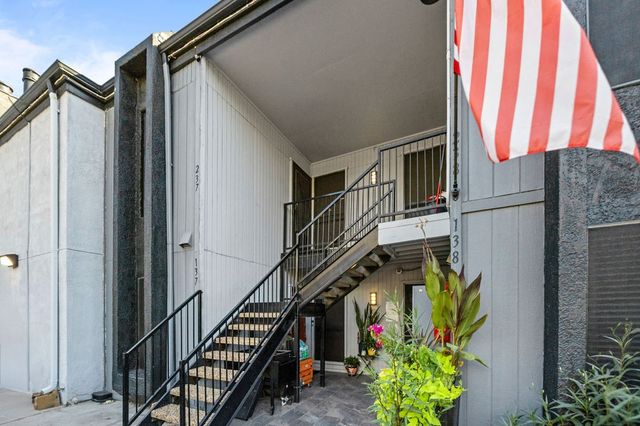 4323 Brown Street 237, Dallas, TX 75219