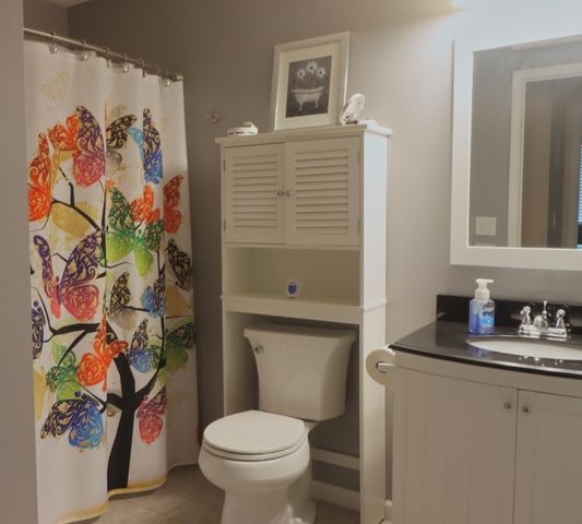 1160 Hawthorne Lane 1160, Elk Grove Village, IL 60007