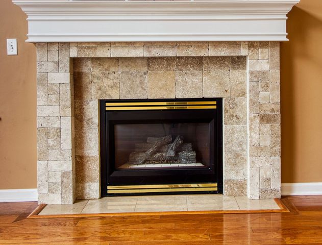 1160 Hawthorne Lane 1160, Elk Grove Village, IL 60007