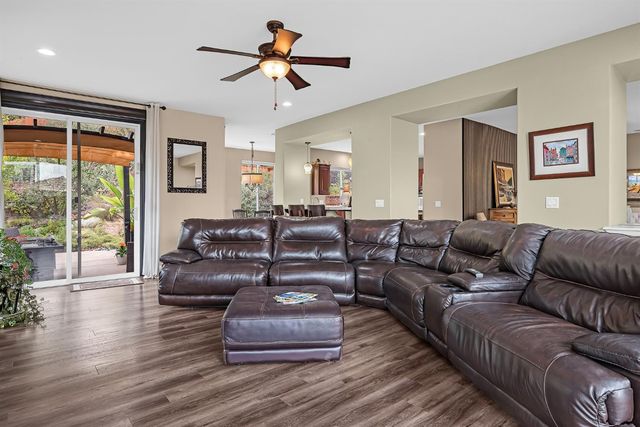 3497 Lambeth Dr, Rescue, CA 95672