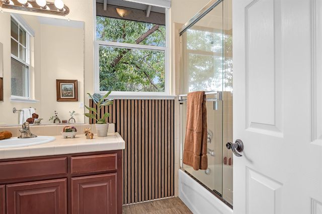 3497 Lambeth Dr, Rescue, CA 95672