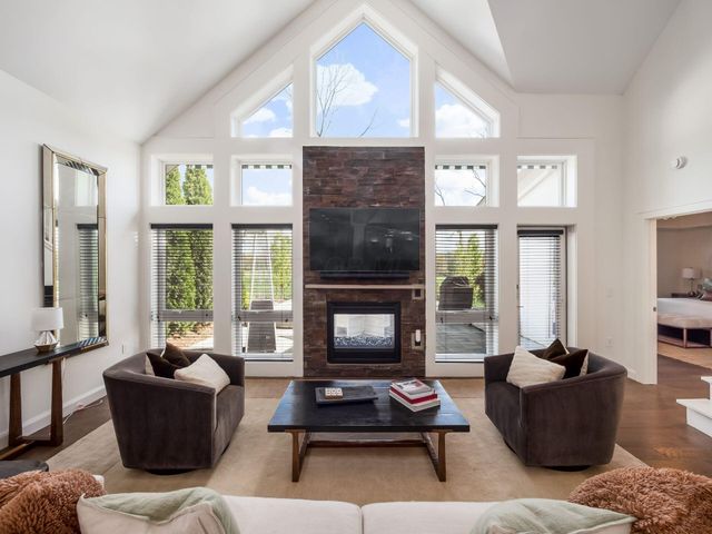 714 Fairway Boulevard, Whitehall, OH 43213