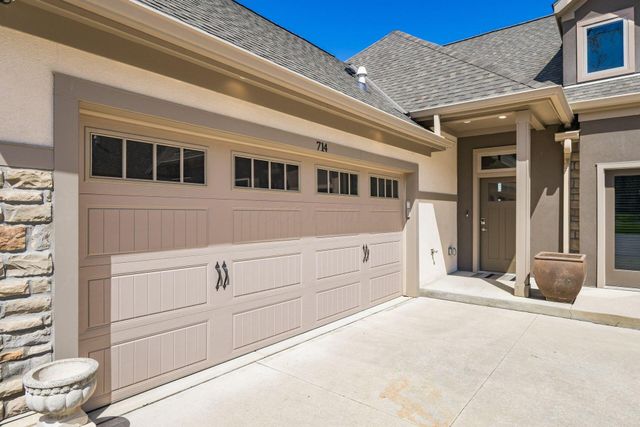 714 Fairway Boulevard, Whitehall, OH 43213